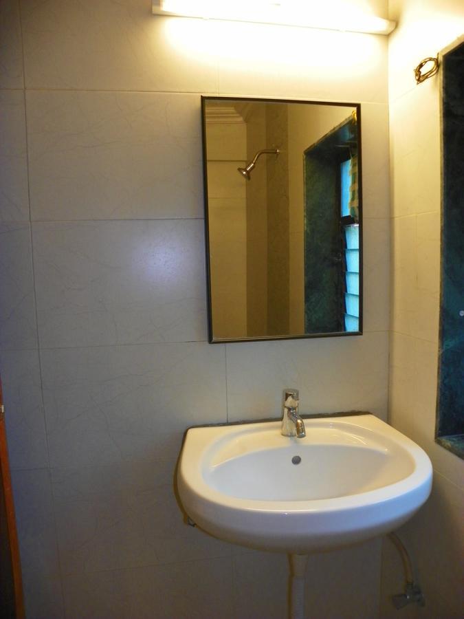 Hotel Rajdeep Pune Esterno foto