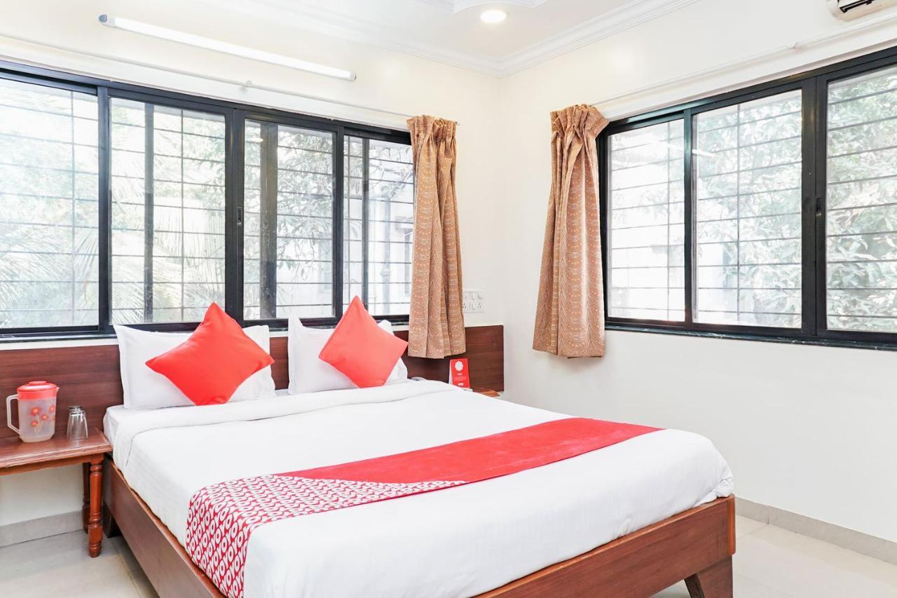 Hotel Rajdeep Pune Esterno foto