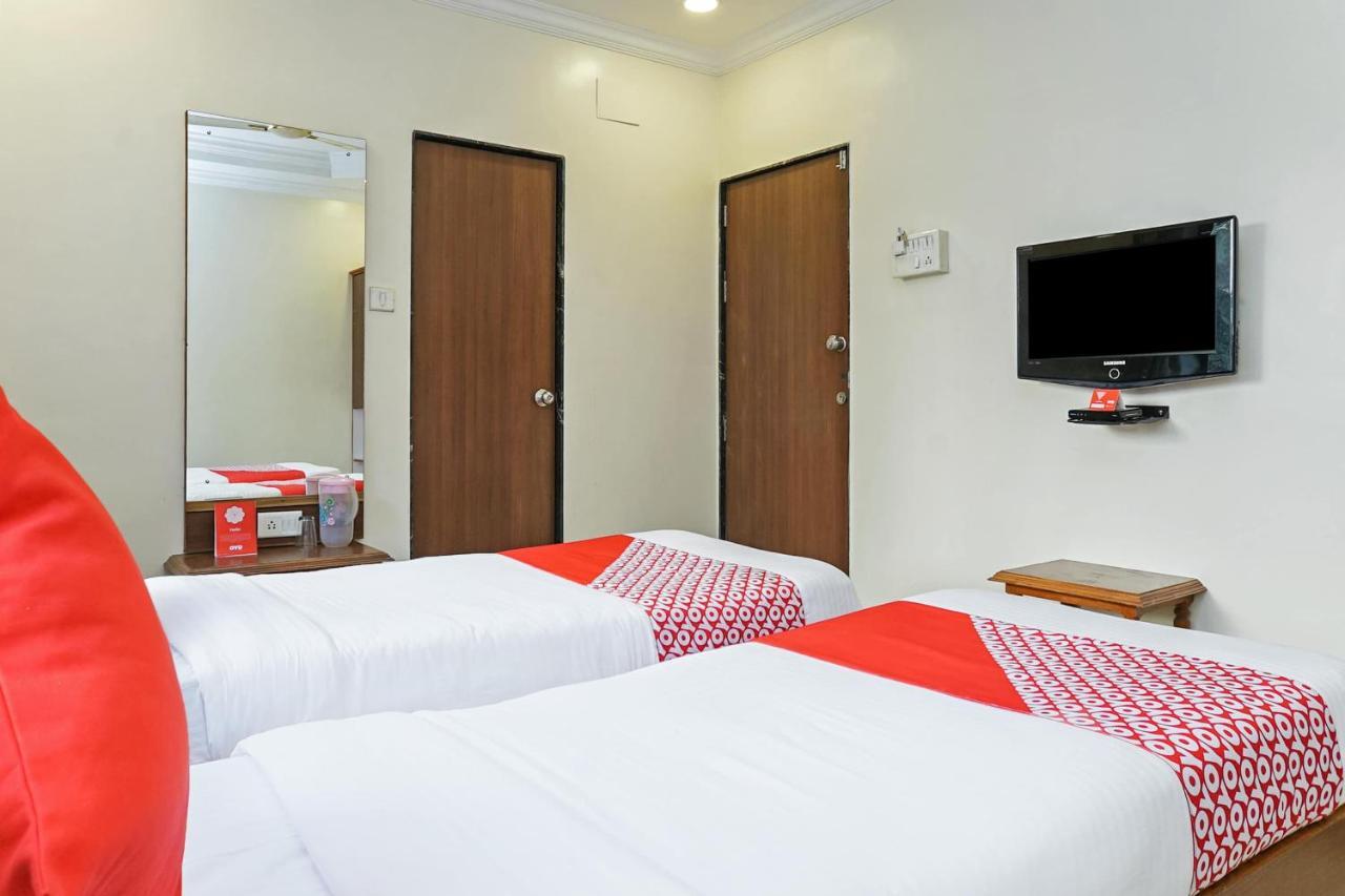 Hotel Rajdeep Pune Esterno foto